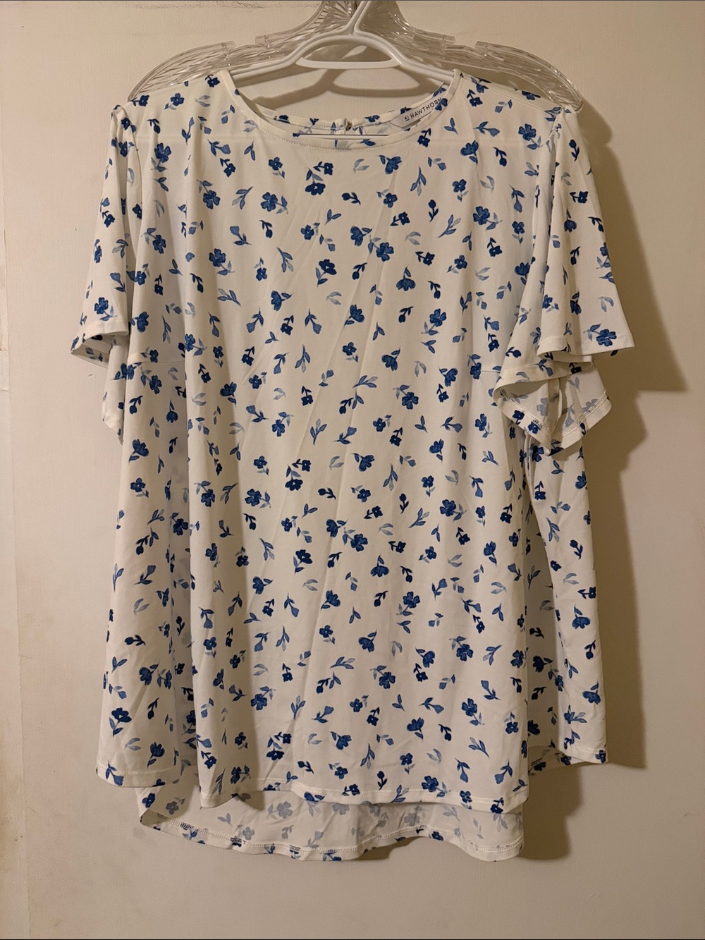 41 Hawthorn Ivory Short-Sleeve Blouse with Blue Floral Print